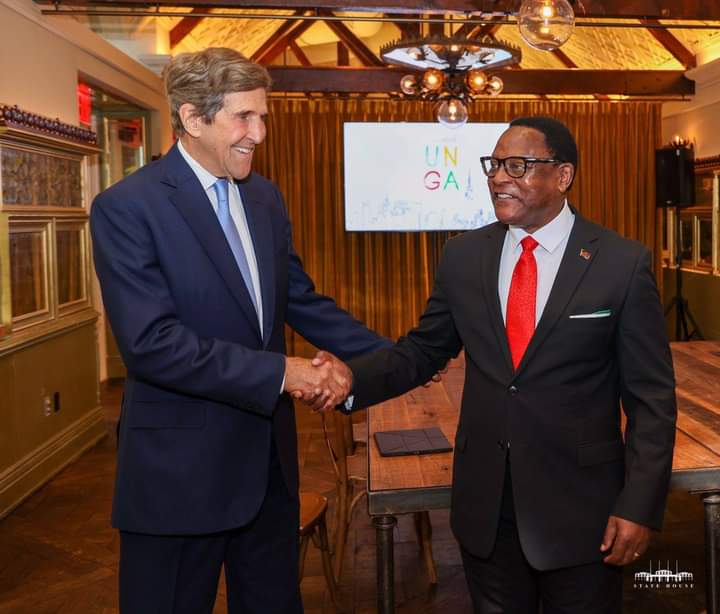 President Chakwera interact with John Kerry 